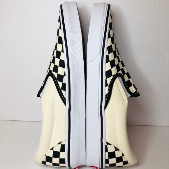 Classic Slip-On Vans - Picture 6 of 8